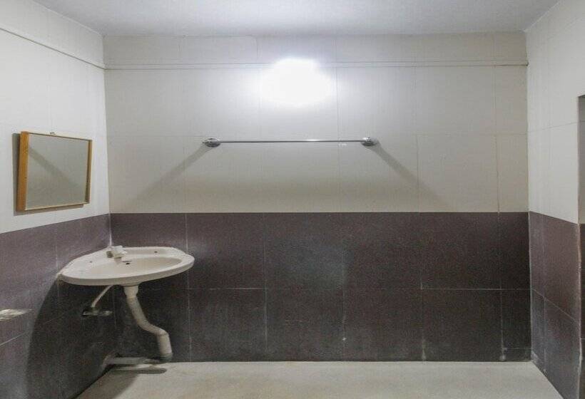 Spot On 49319 Hotel Welcome