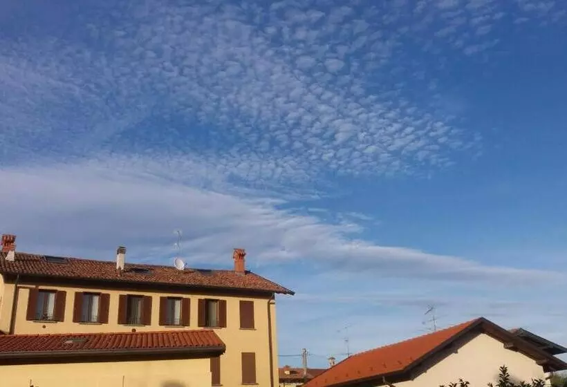 Aamiaismajoitus (B&B) In Corte Al Laghetto