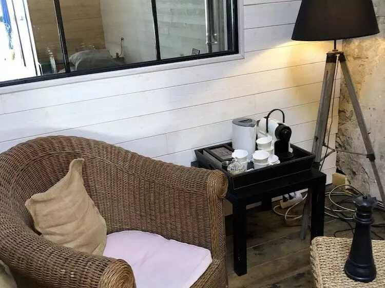 Aamiaismajoitus (B&B) Le 25bis