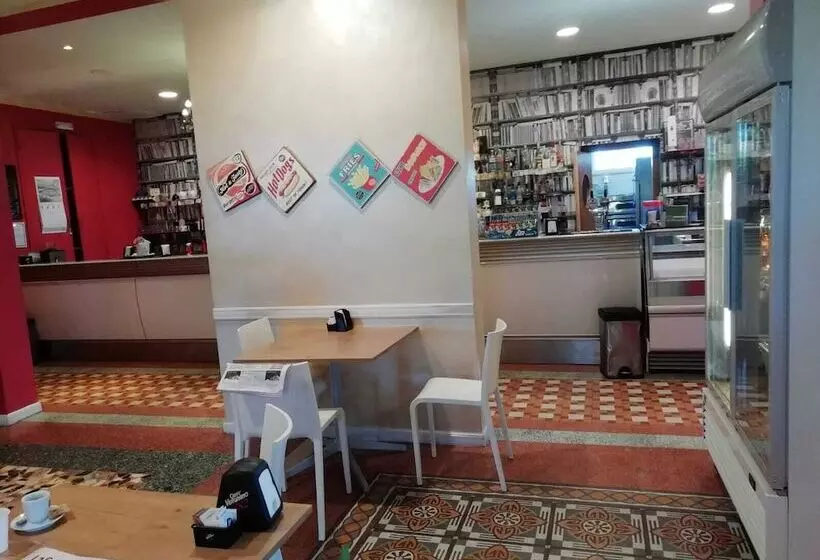 Aamiaismajoitus (B&B) Villa Tardioli Affittacamere