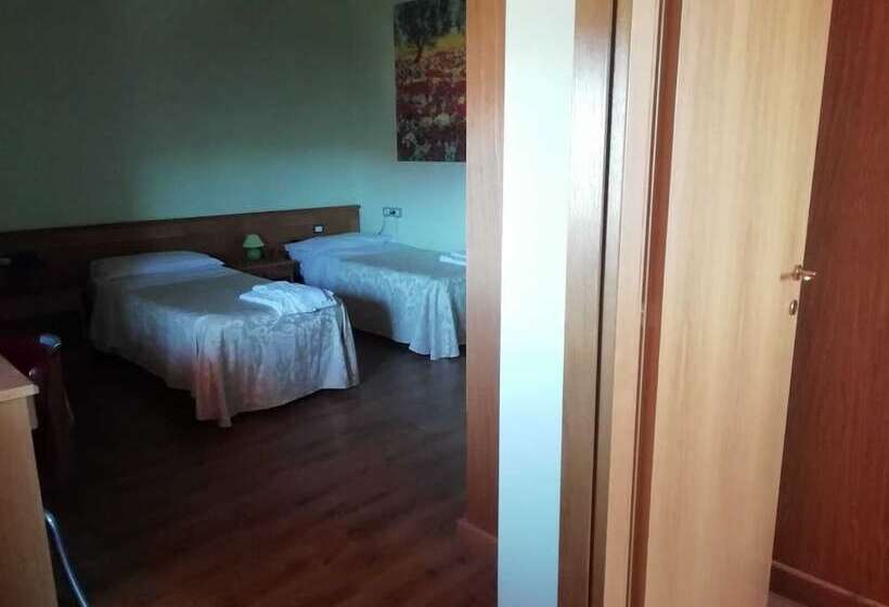 צימר Villa Tardioli Affittacamere