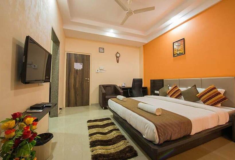 Отель Budget Inn Tiger Plaza