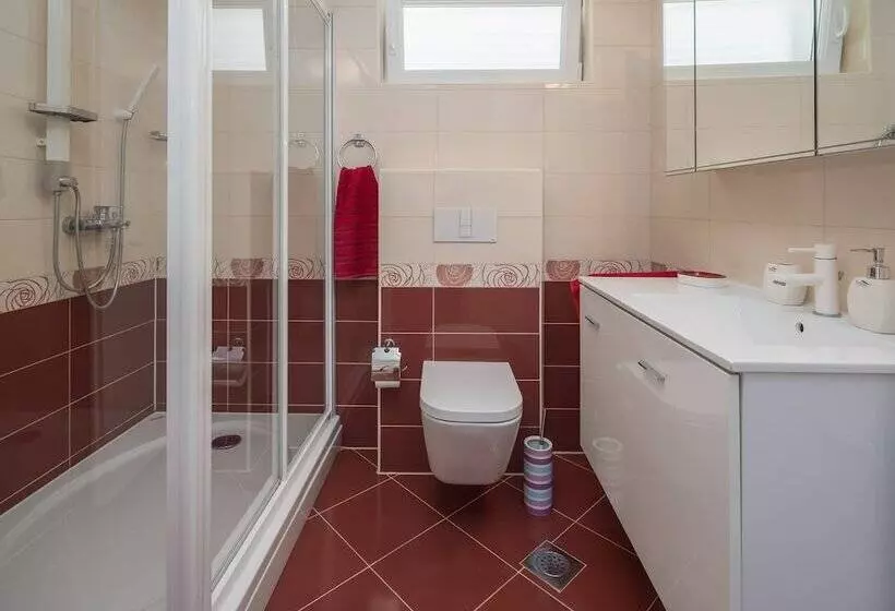 ホテル Gem Of The Sea Alenka