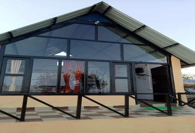 ホテル Hardik Resort