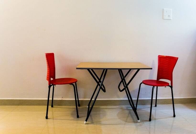 فندق Lazy Frog Goa