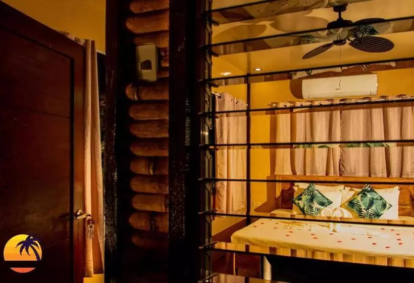 ホテル Loboc Cool River Resort