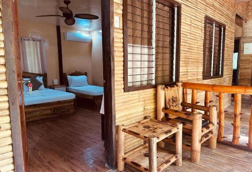 בית מלון כפרי Loboc Cool River Resort