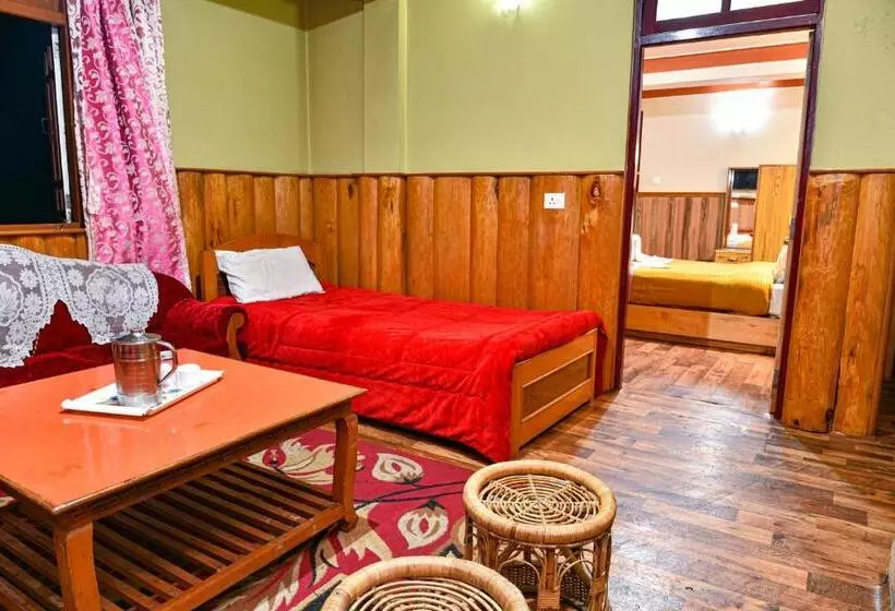 Hôtel Rufina Blue Pine