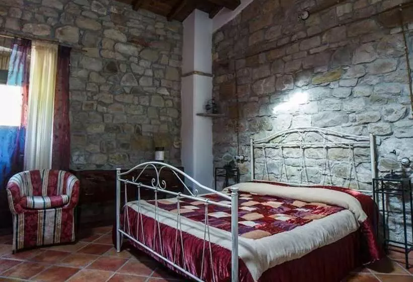 Maaseutuhotelli Agriturismo San Benedetto