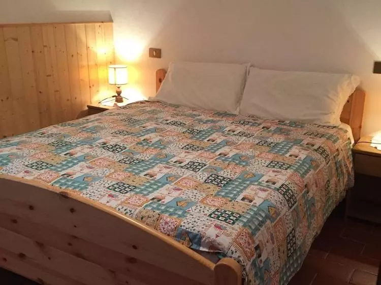 田舎風ホテル Agriturismo Sperandini