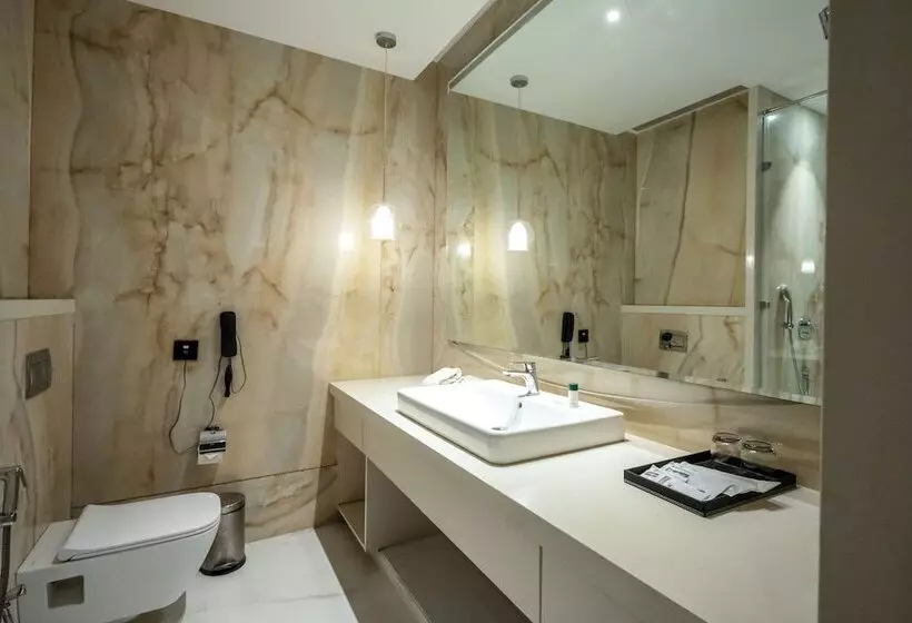 Hotelli Seven Eleven Club