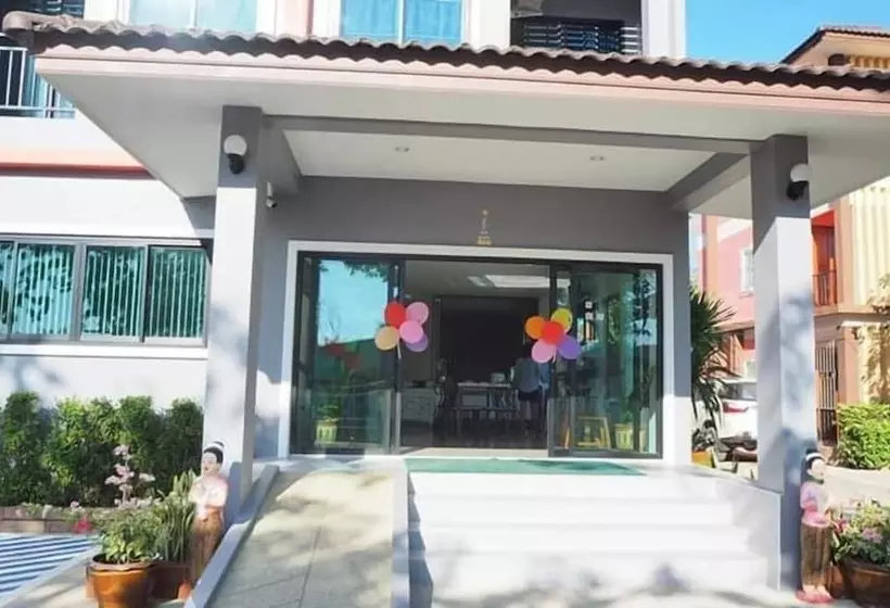 ホテル Thapjumras Boutique