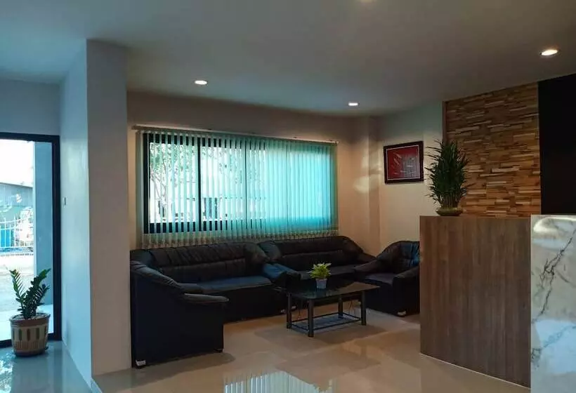 ホテル Thapjumras Boutique