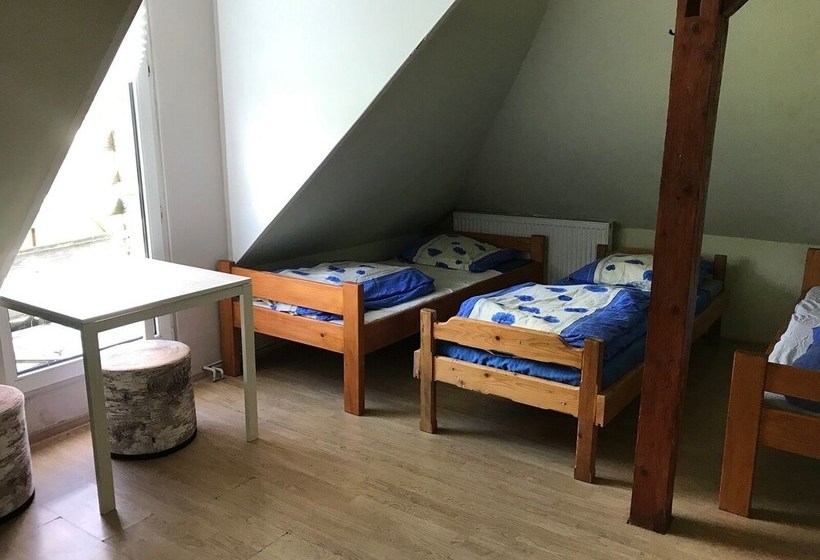 펜션 Latarnia Wagabundy