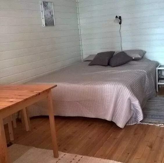 Vaalimaa Camping   On The Beach