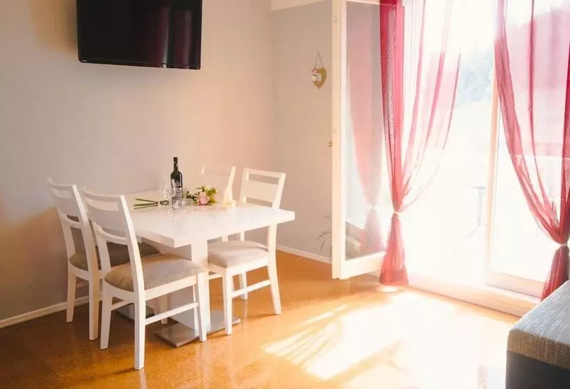 Villa Solo