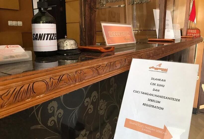 Anggraeni Hotel Ketanggungan