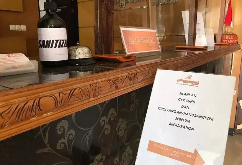 Anggraeni Hotel Ketanggungan