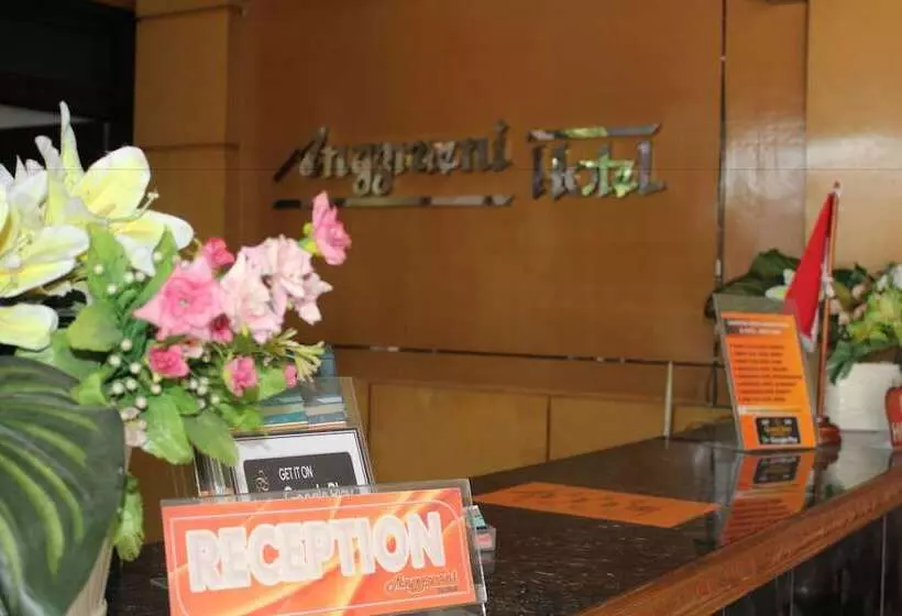Anggraeni Hotel Ketanggungan