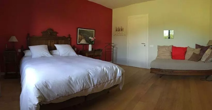 Aamiaismajoitus (B&B) Chambres Ambroisie