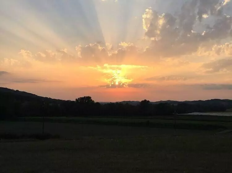 Aamiaismajoitus (B&B) Chambres Ambroisie