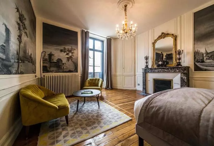 Aamiaismajoitus (B&B) Demeure Saint Martin