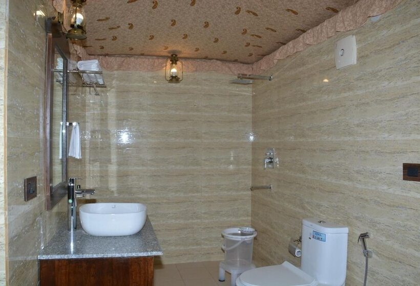 Gulmohar Sariska Resort