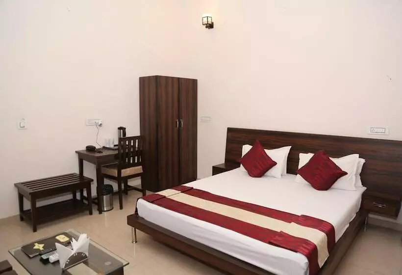 Gulmohar Sariska Resort