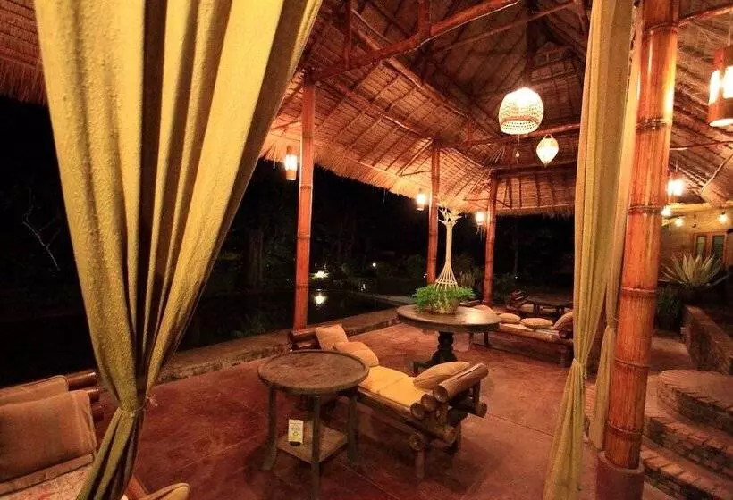 Hotelli Boklua View Resort