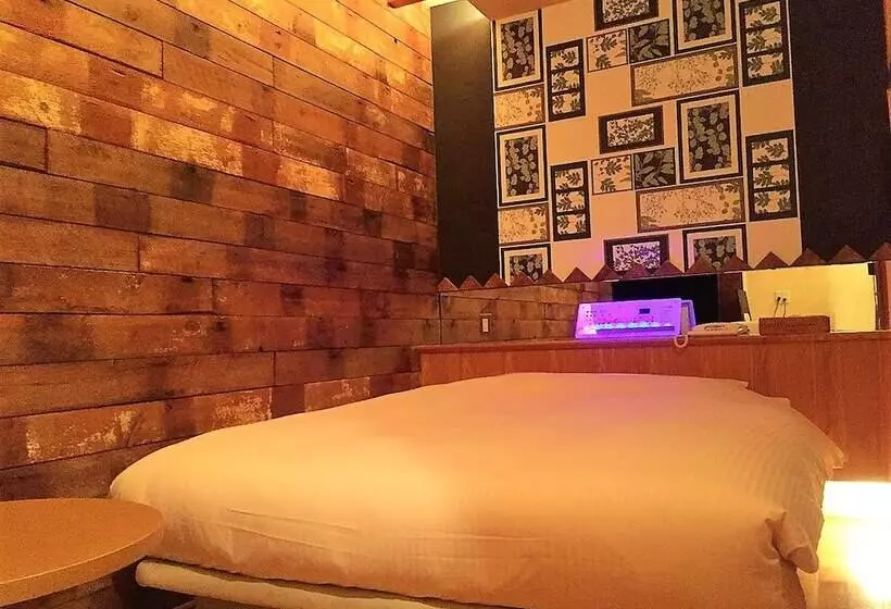 Hotelli C Heaven   Adults Only