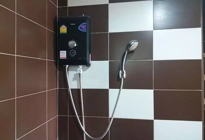 Hotelli Chortip Resort