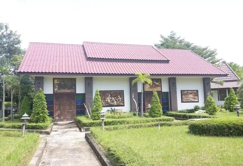 Hotelli Chortip Resort