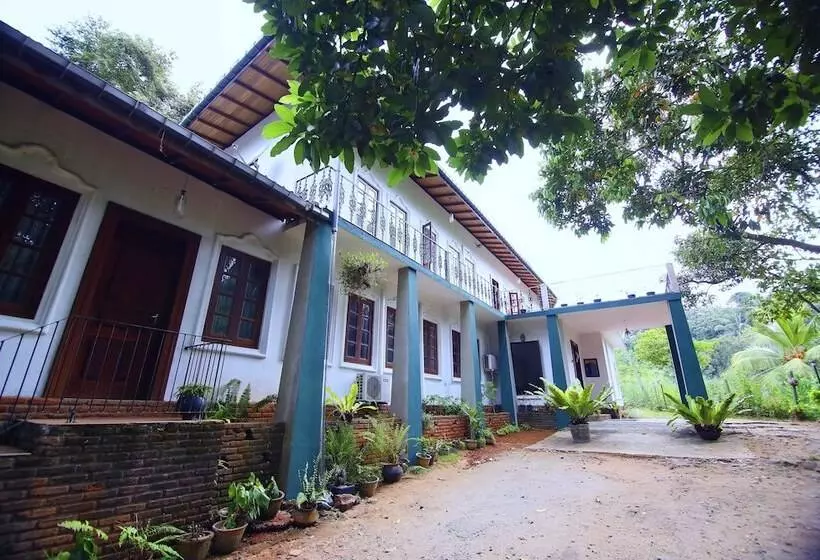 ホテル Crystal Lodge