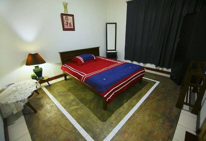 فندق Crystal Lodge