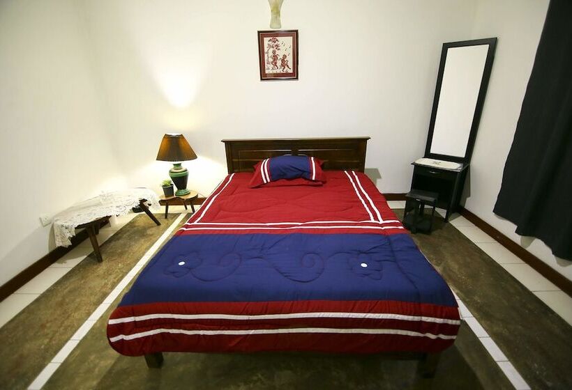 فندق Crystal Lodge