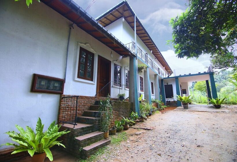 فندق Crystal Lodge