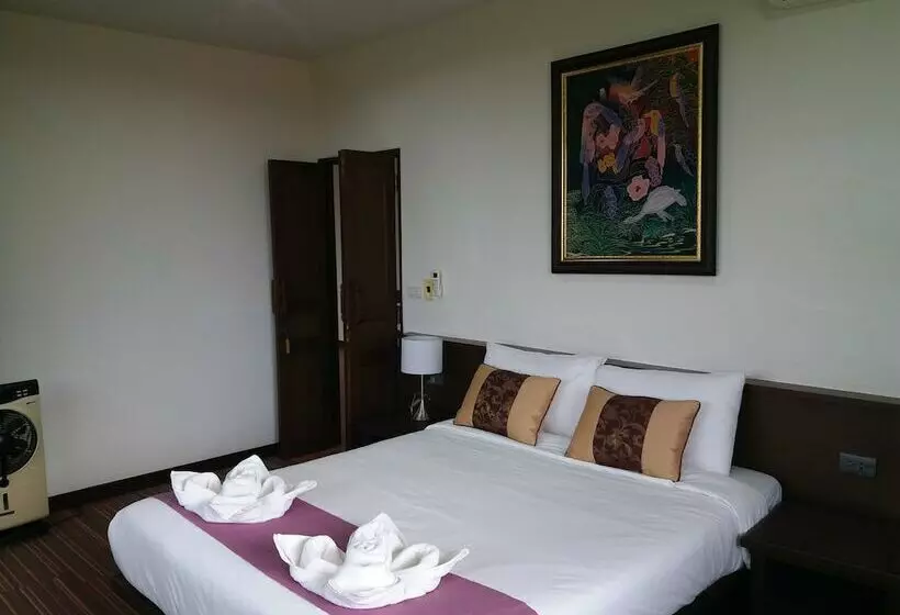 هتل Eden Hill Resort