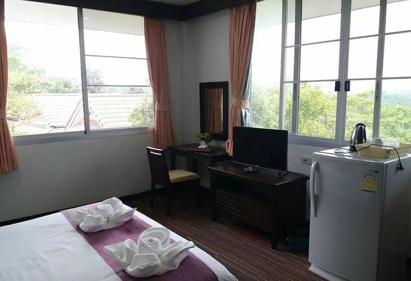 هتل Eden Hill Resort