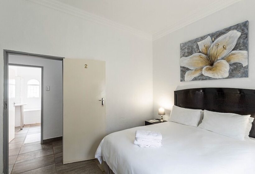 Hotel Graceland Conference And Lifestyle Centre