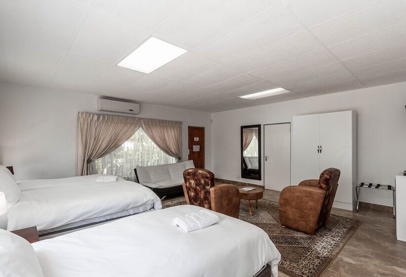 Hotel Graceland Conference And Lifestyle Centre
