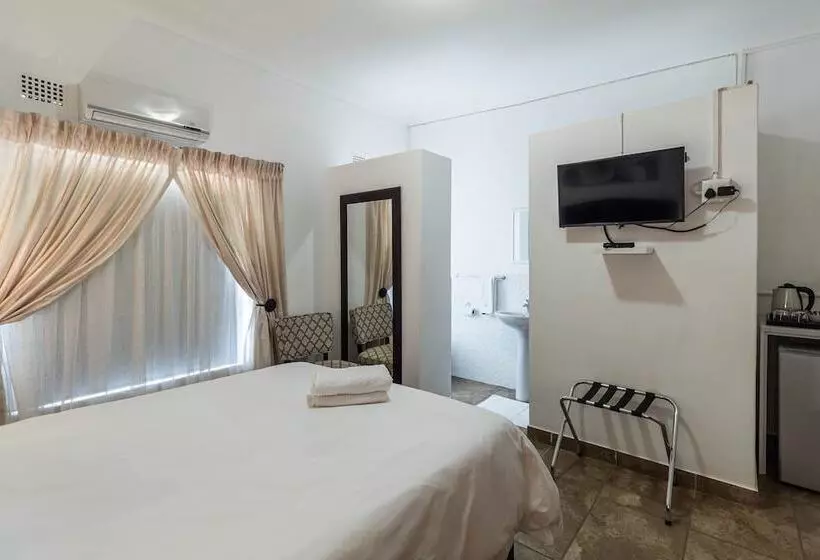 Hotelli Graceland Conference And Lifestyle Centre