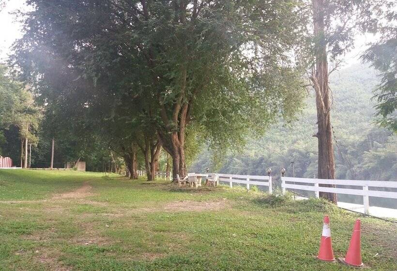 هتل Ingphupha Resort And Restaurant