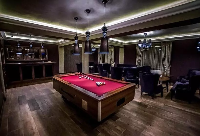 Hotelli Pałac Poledno