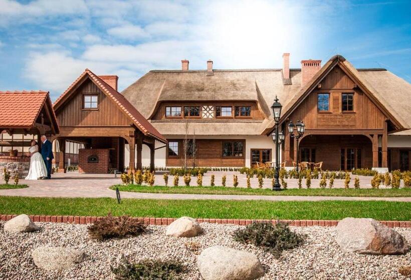 בית מלון כפרי Pałac Poledno