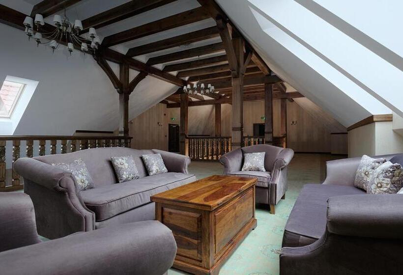 בית מלון כפרי Pałac Poledno