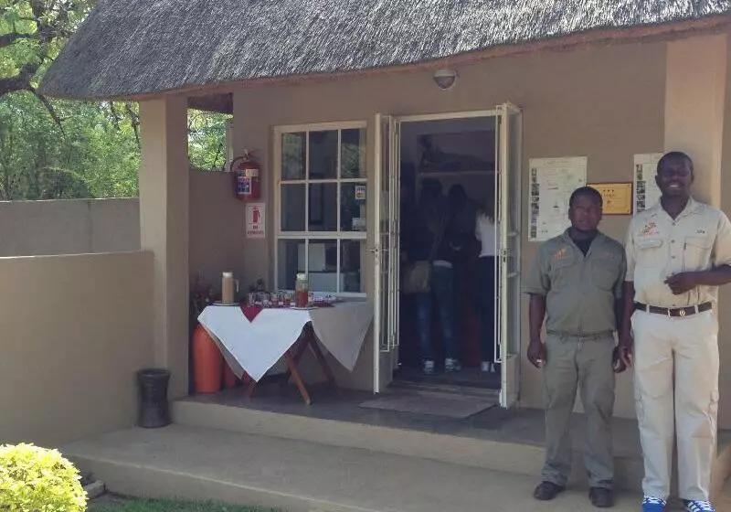 Hotelli Sabie River Bush Lodge