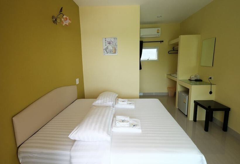 Hotel Srikanlaya Resort