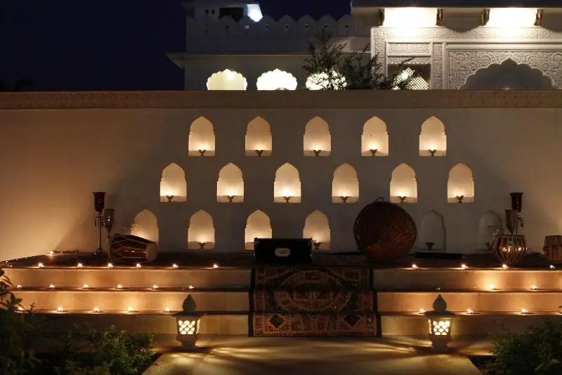 ホテル Talabgaon Castle