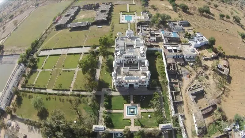 ホテル Talabgaon Castle