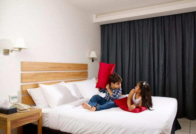 בית מלון כפרי Wonderla Resort